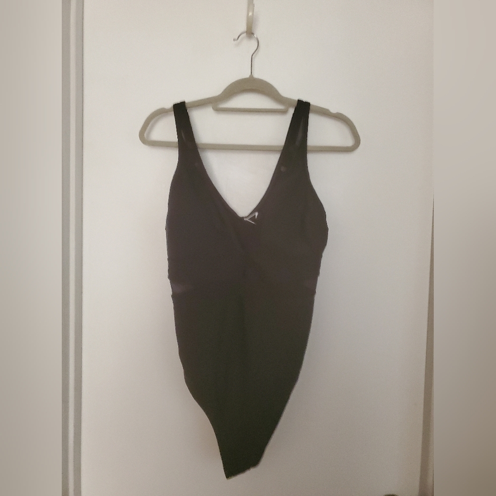 NEW ONE PIECE SWIMSUIT